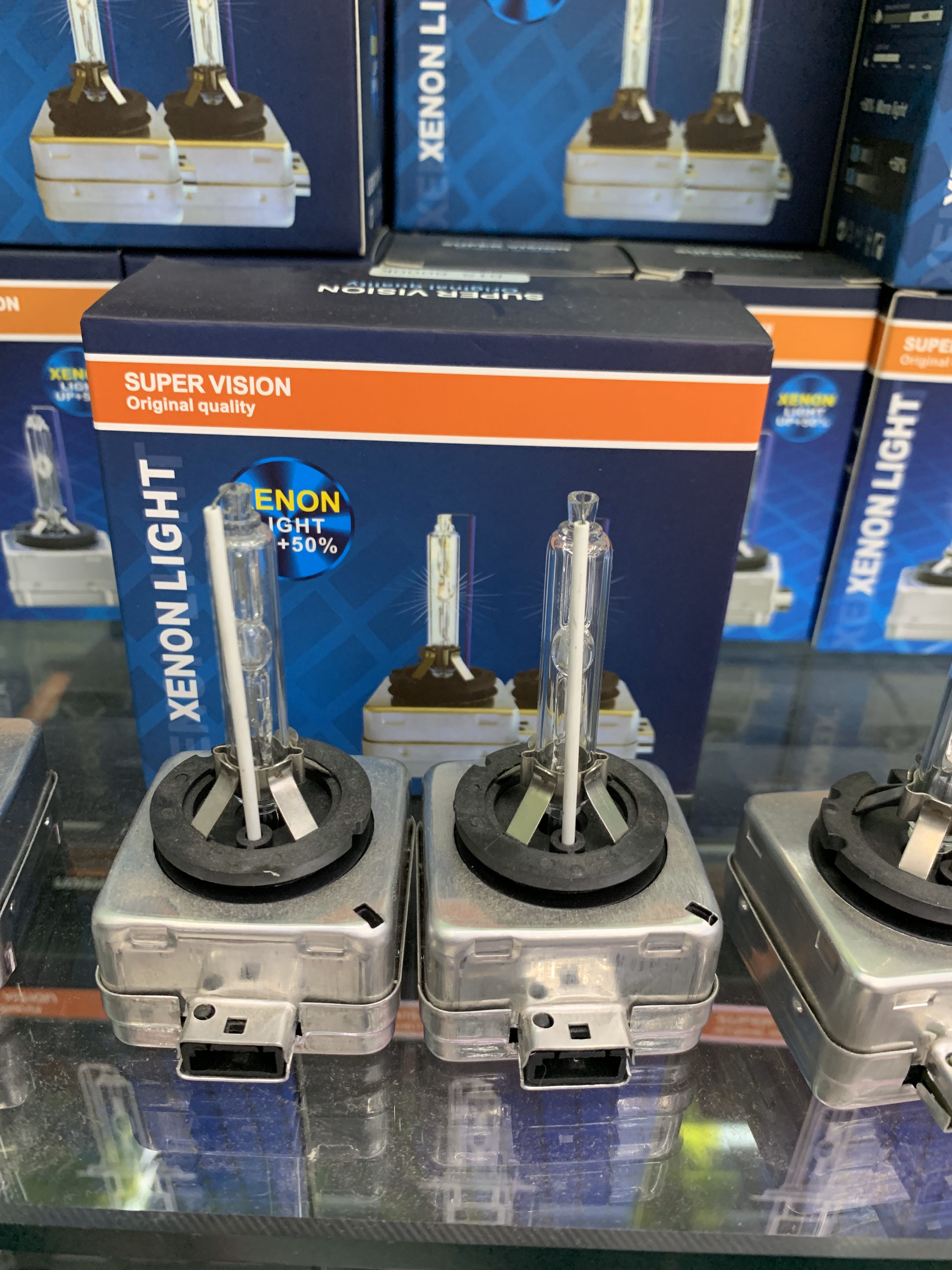 D1 Xenon Lamp 6485 details Picture