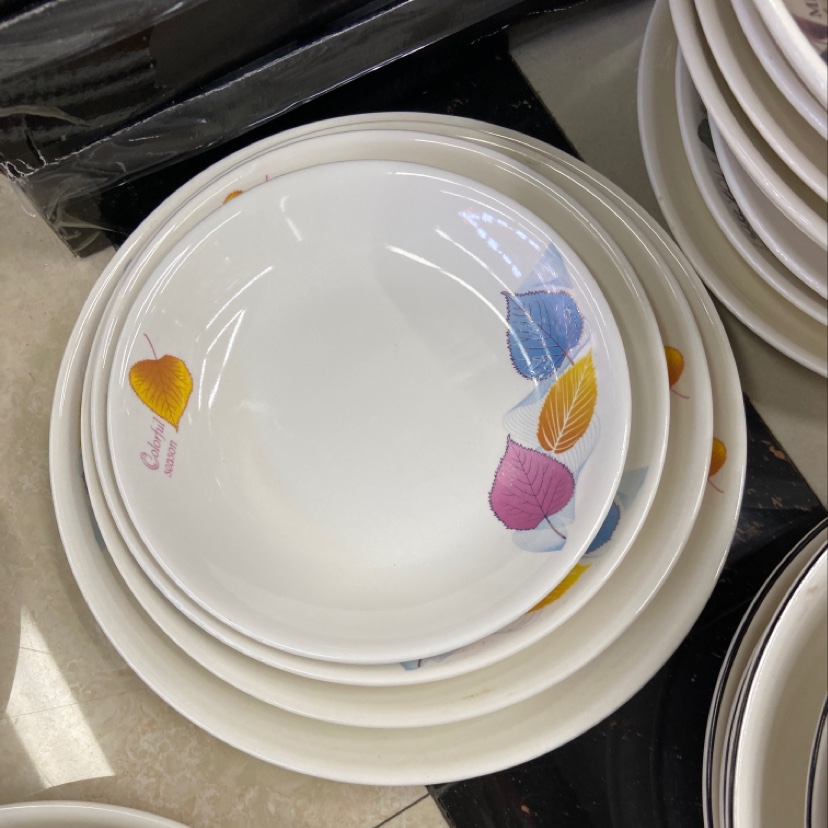 Three Leaf Pattern Pure White Printed Ceramic Plate Simple Style Multi-Size Multi-Style Optional Specification drawing