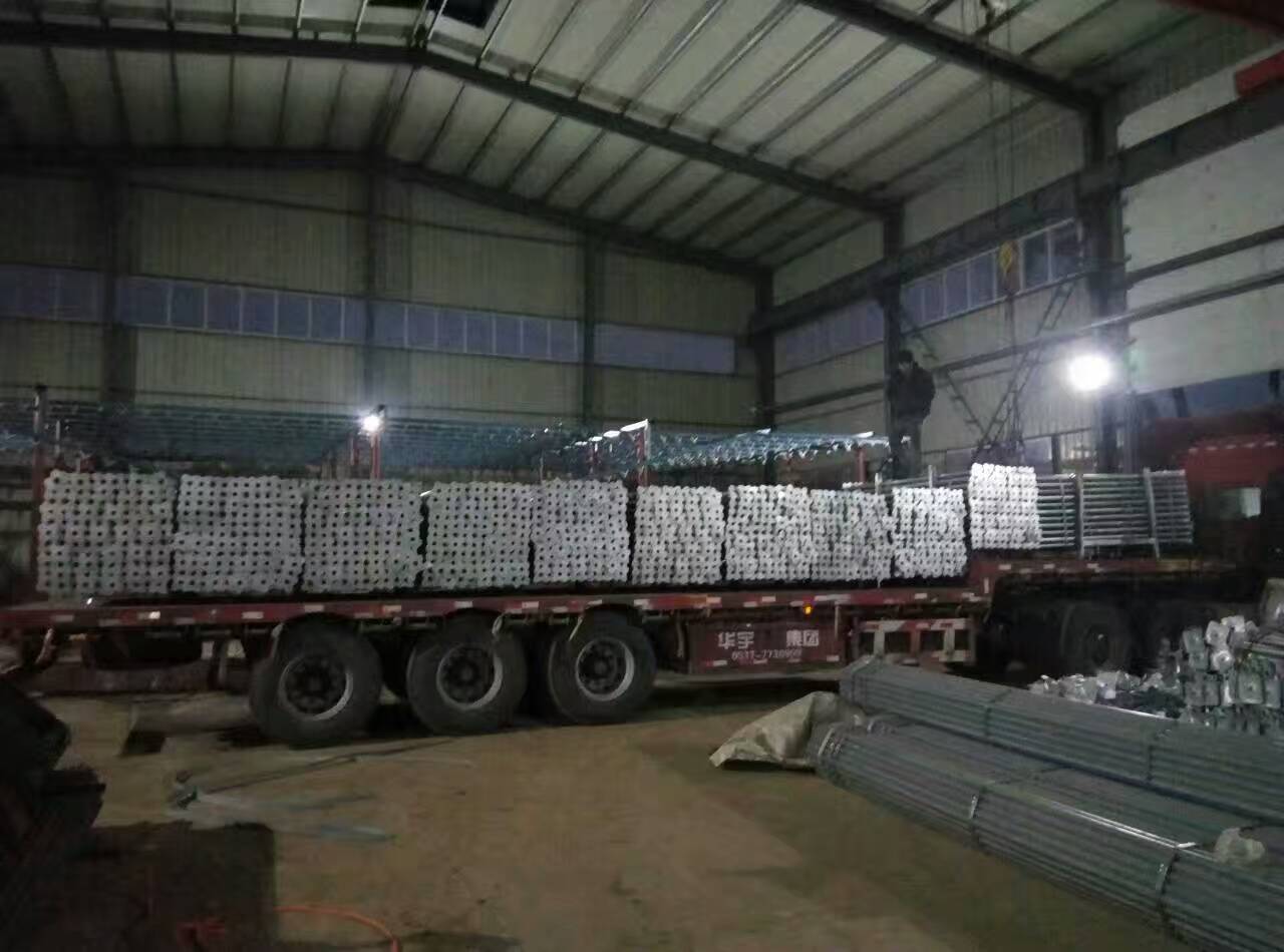 脚手架及其配件实物图