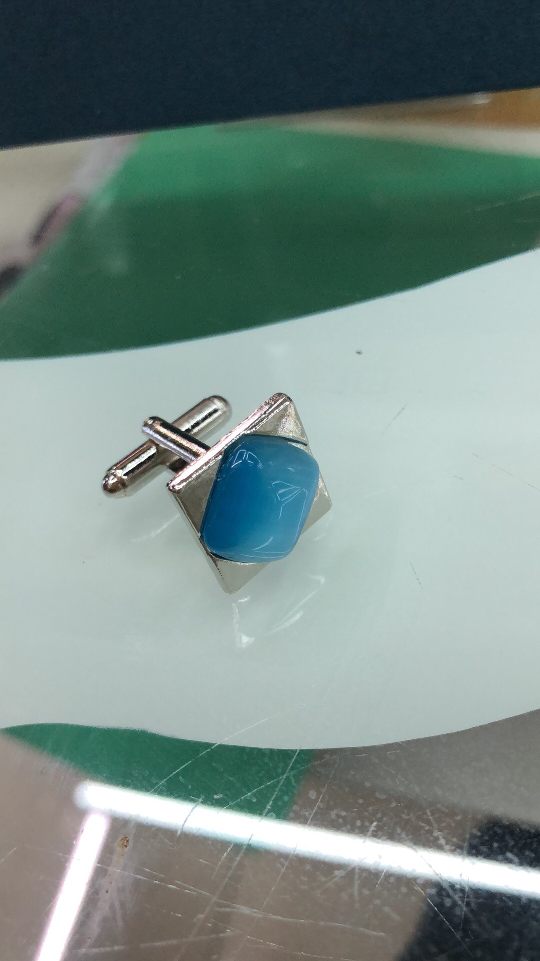 Iron material cat's eye cufflinks in multiple colors undefined