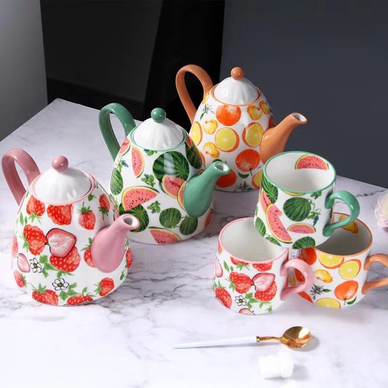 特色水具手绘带盘茶具