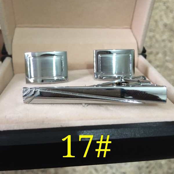 Silver brushed cufflinks with tie clips set CuffLinks
