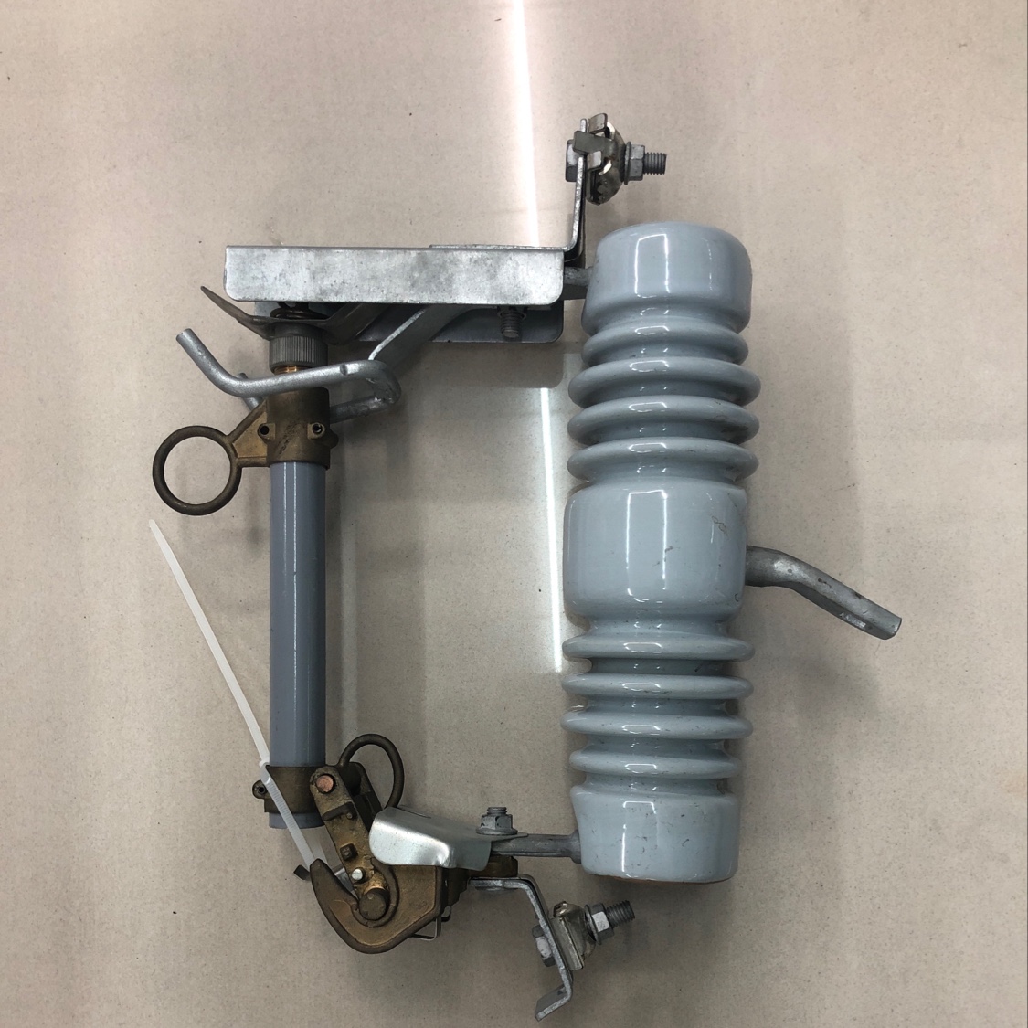 跌落式熔断器12KV