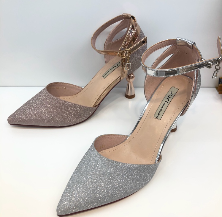 巨日网红凉鞋女2020春夏季新款时尚一字带仙女风细跟百搭尖头高跟鞋潮 2122191