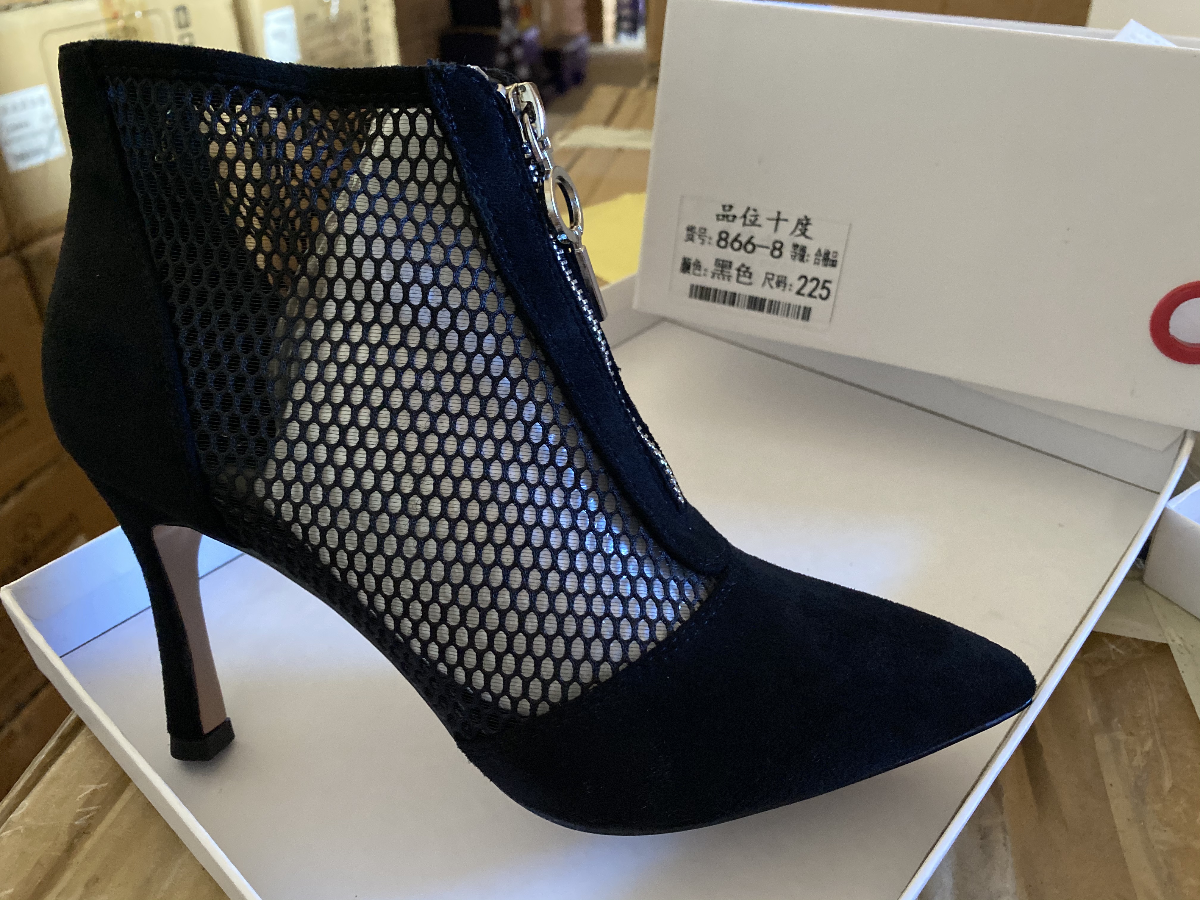 Victory Shoe Industry's Ten-degree women's fashion high-heeled net boots Specification image