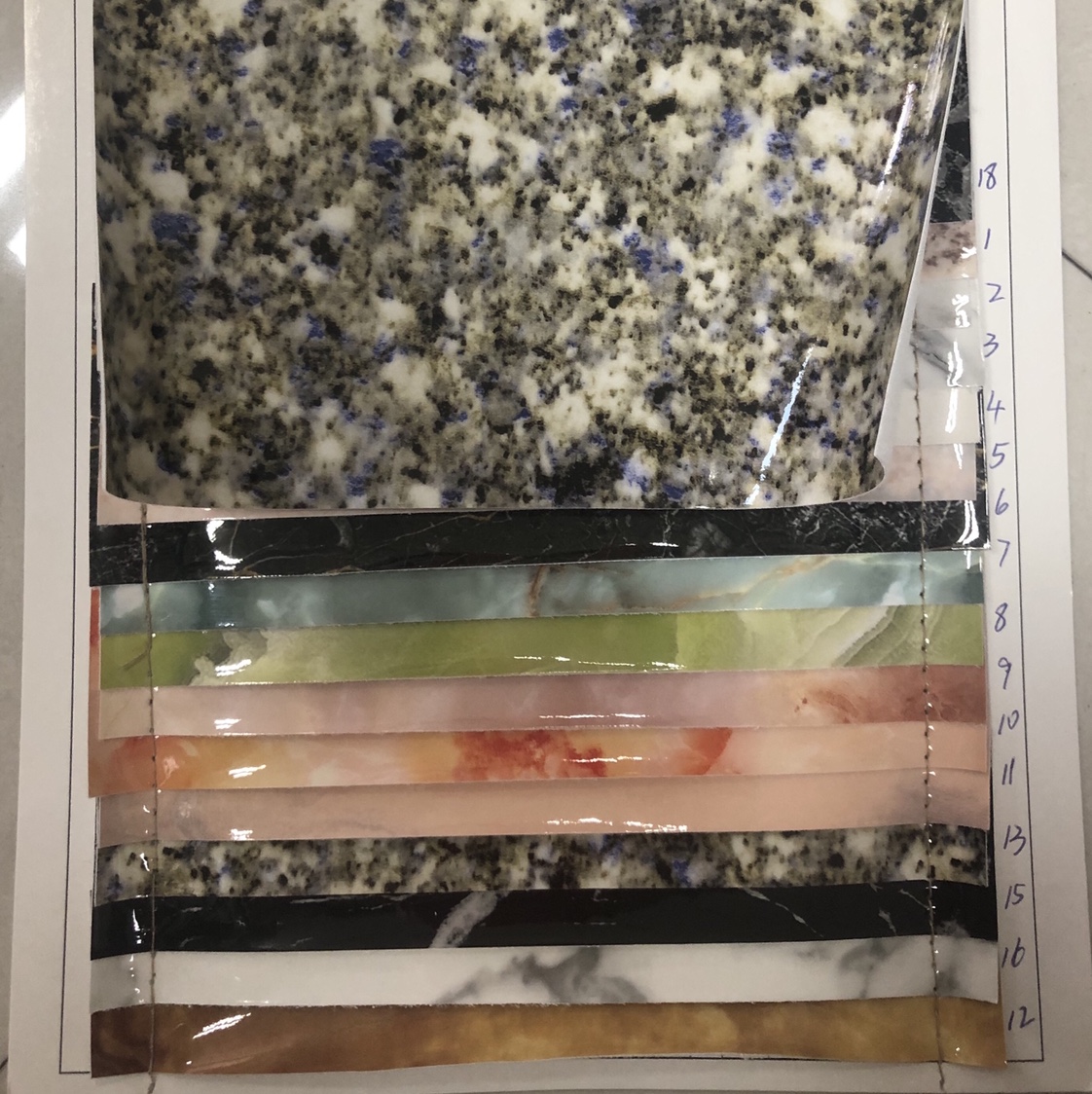 镜面大理石 厂家直销热销新款PVC皮革大量现货高中低档箱包沙发鞋材超迁面料