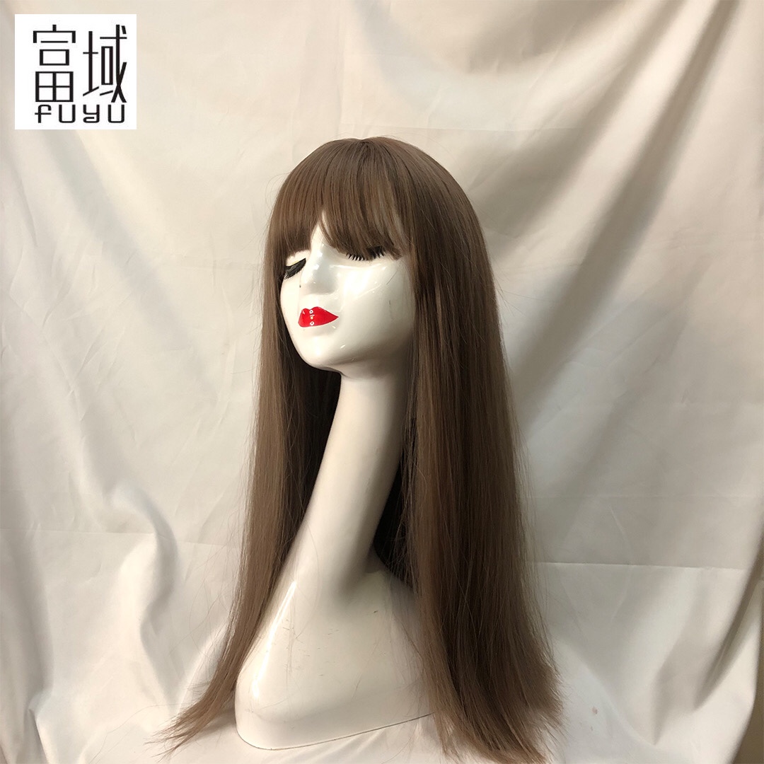 The same wig as Lisa's