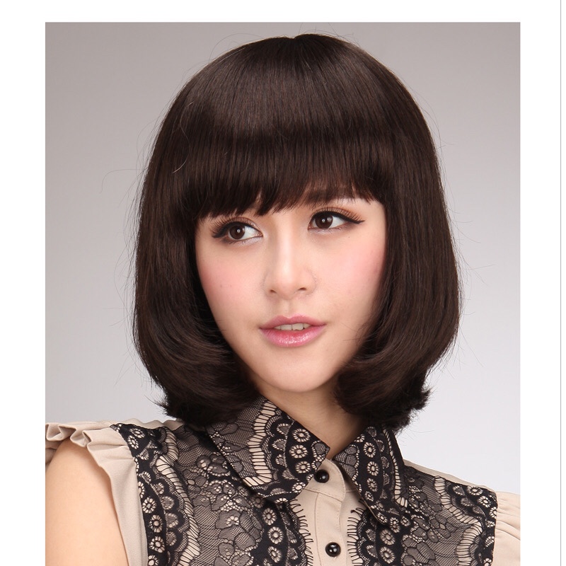 Short, side-swept bangs