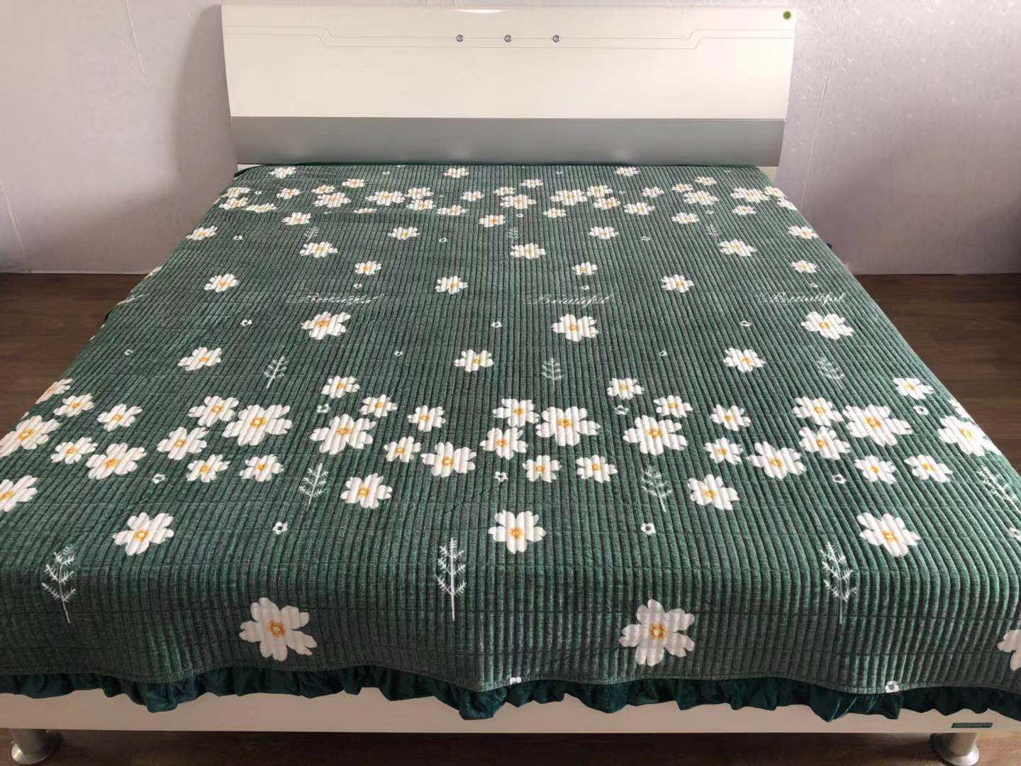 毯子/超柔/婴儿毯/婴儿毯全棉/拉舍尔毯白底实物图