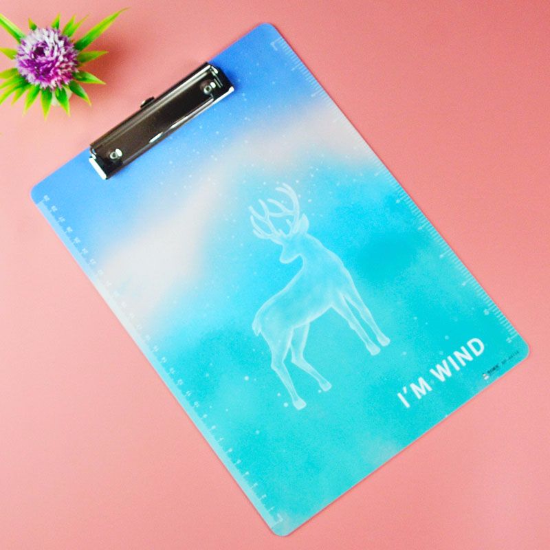 Factory wholesale of PVC writing board clamps, hanging folders, and multi-functional board clamps in stock Application Scenario