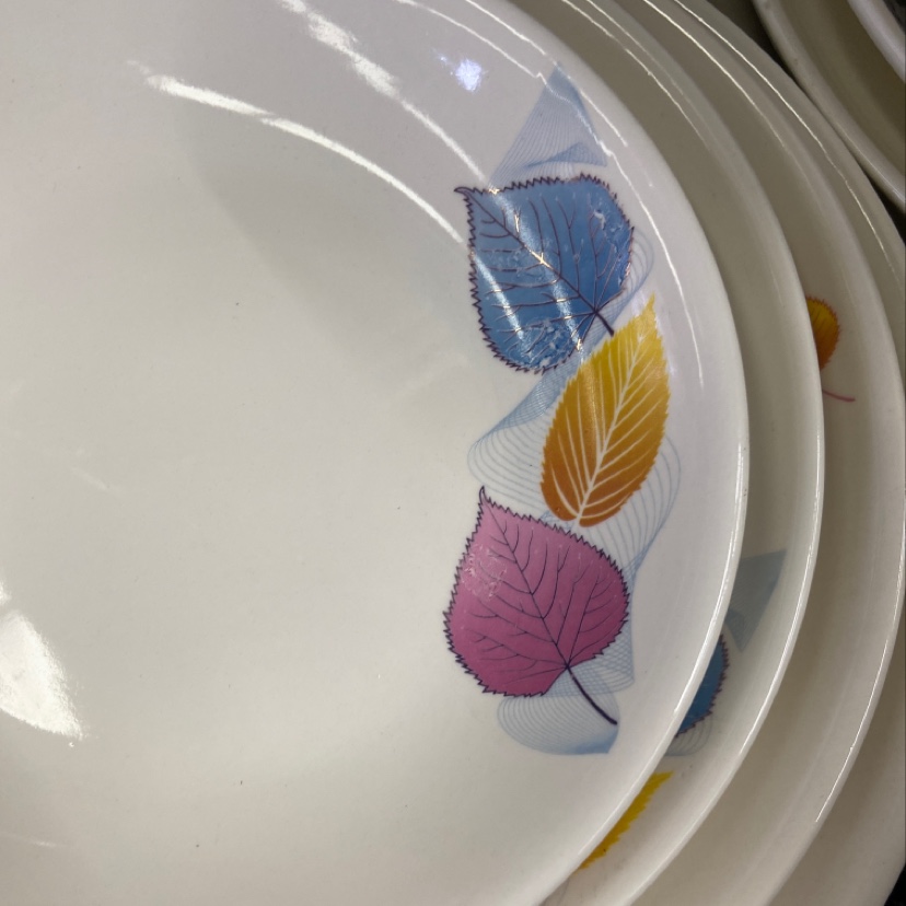 Three Leaf Pattern Pure White Printed Ceramic Plate Simple Style Multi-Size Multi-Style Optional details Picture