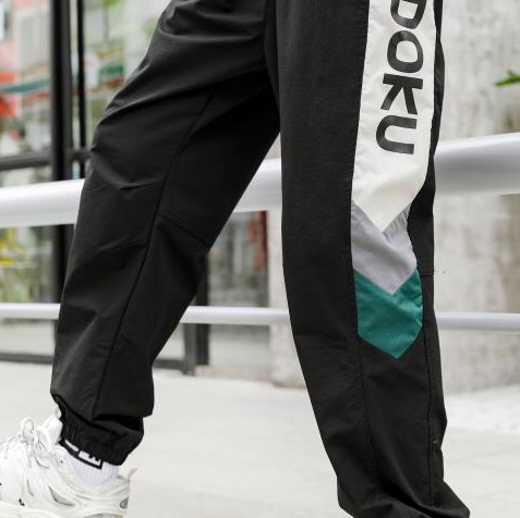 The new children's clothing of the Xiaolingding brand for teenagers is now available