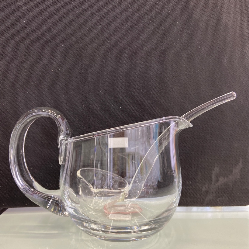 奶杯加勺子套装玻璃器皿大气美观简约现代风格