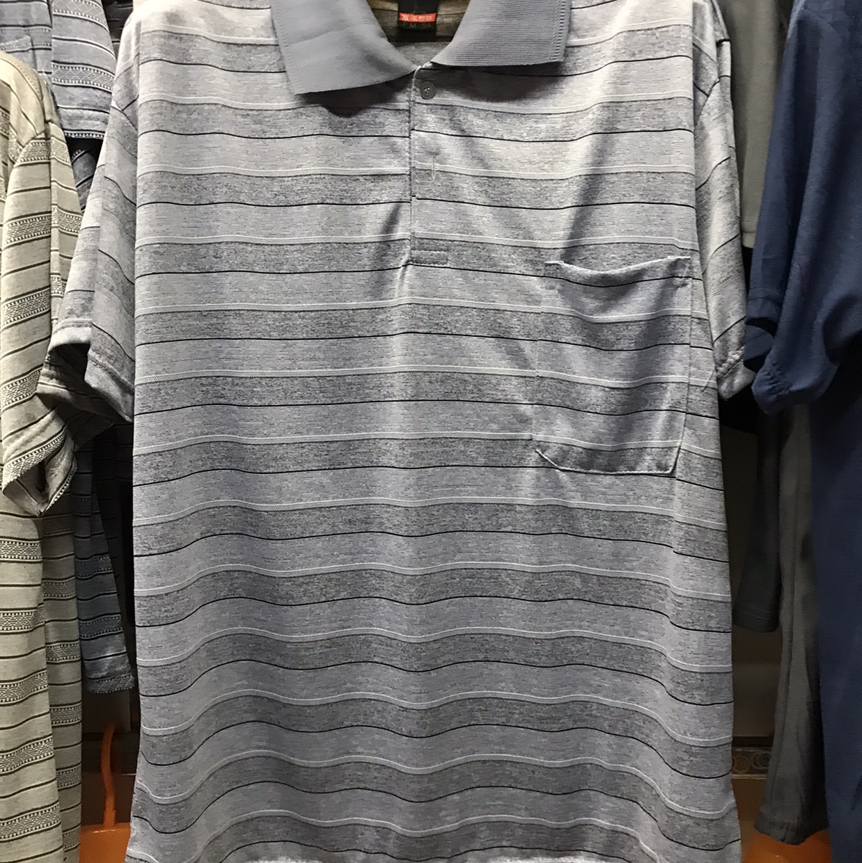 Men's short-sleeved horizontal lapel pocket