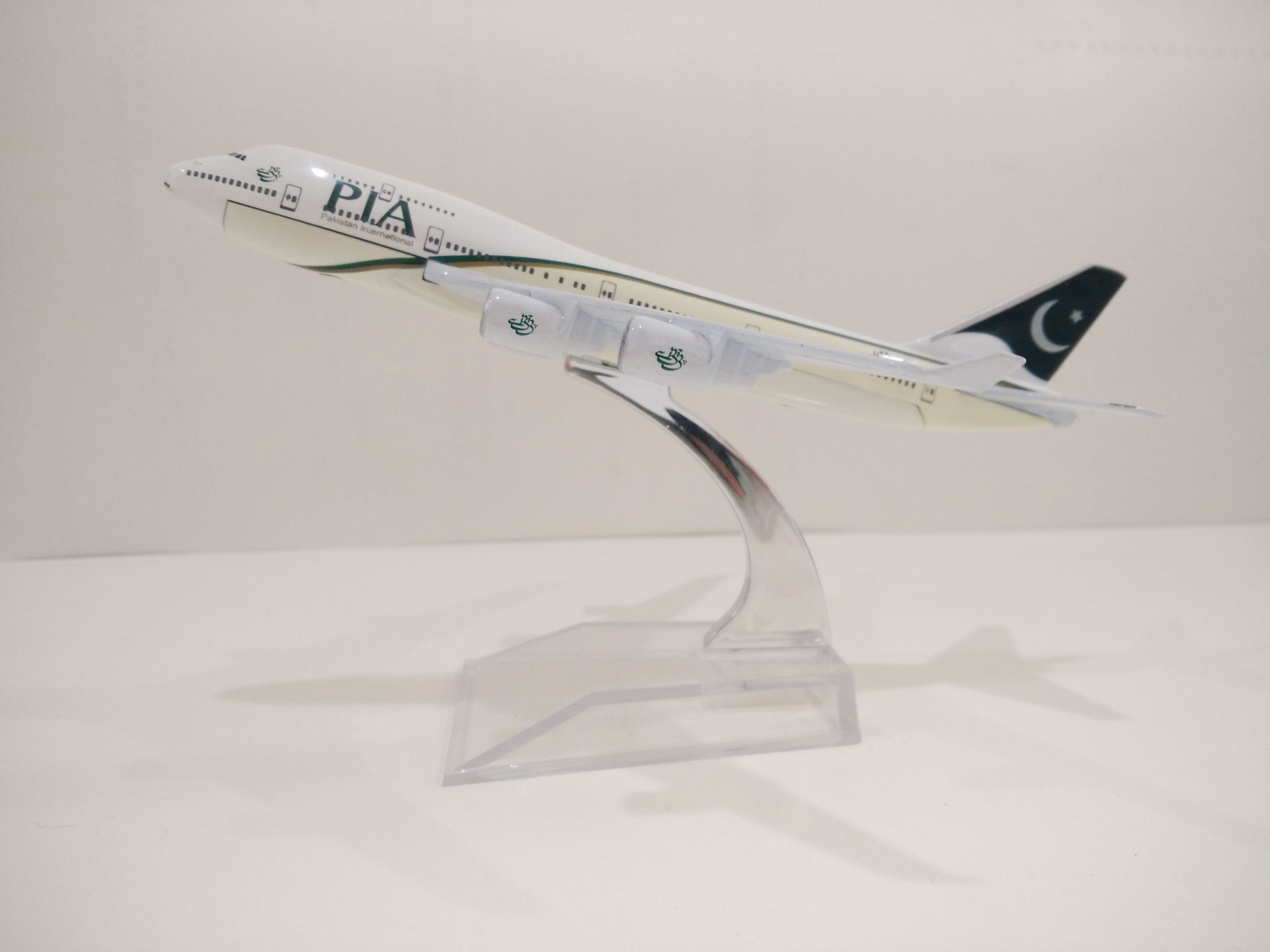 Model aircraft (16CM Pakistan Air B747-400) metal aircraft alloy model aircraft