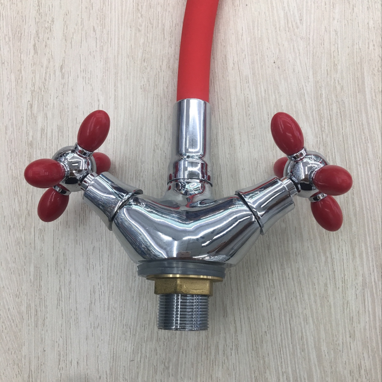 South American Dragon Head details Picture