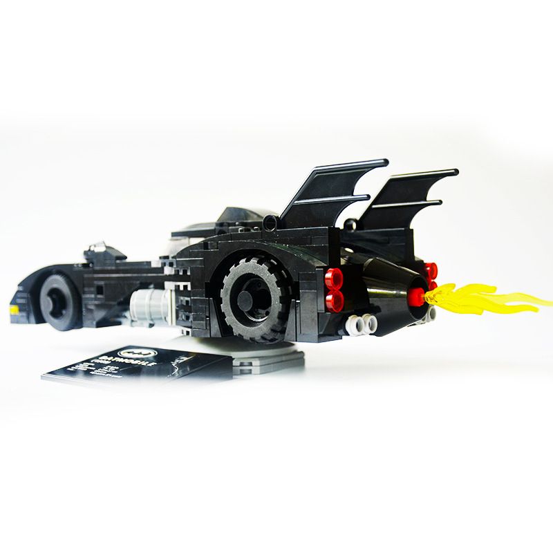 8228 Little Batman car Superhero building block model children's puzzle toy Application Scenario