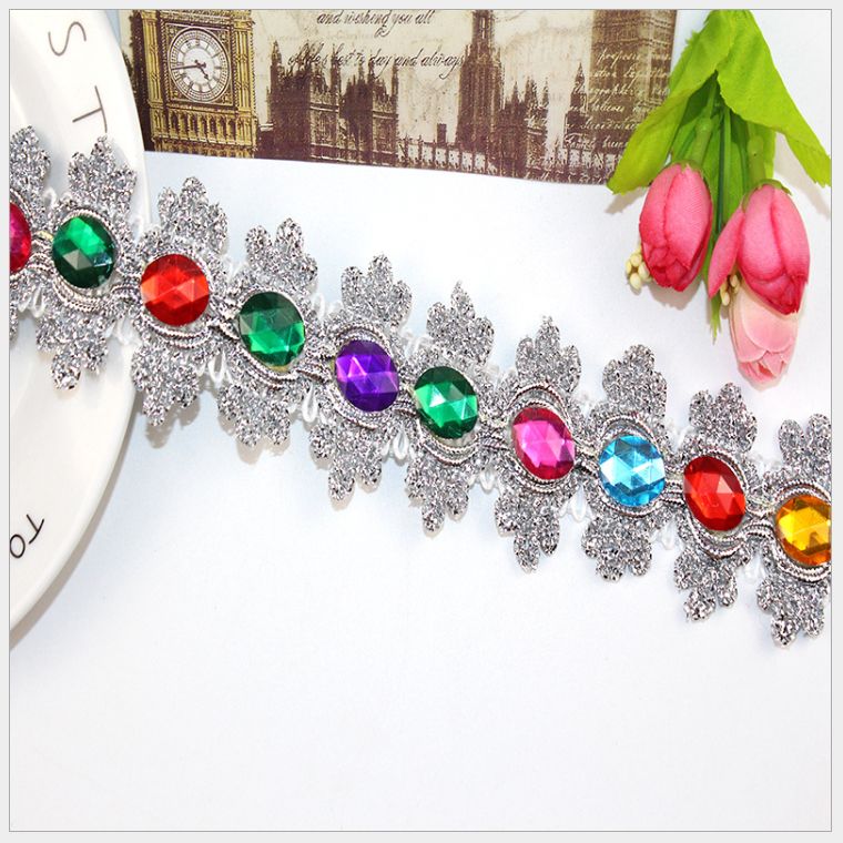 Handmade pearl and gold thread lace accessories, diy handmade clothing, accessories, hats, home curtain accessories detail image 3