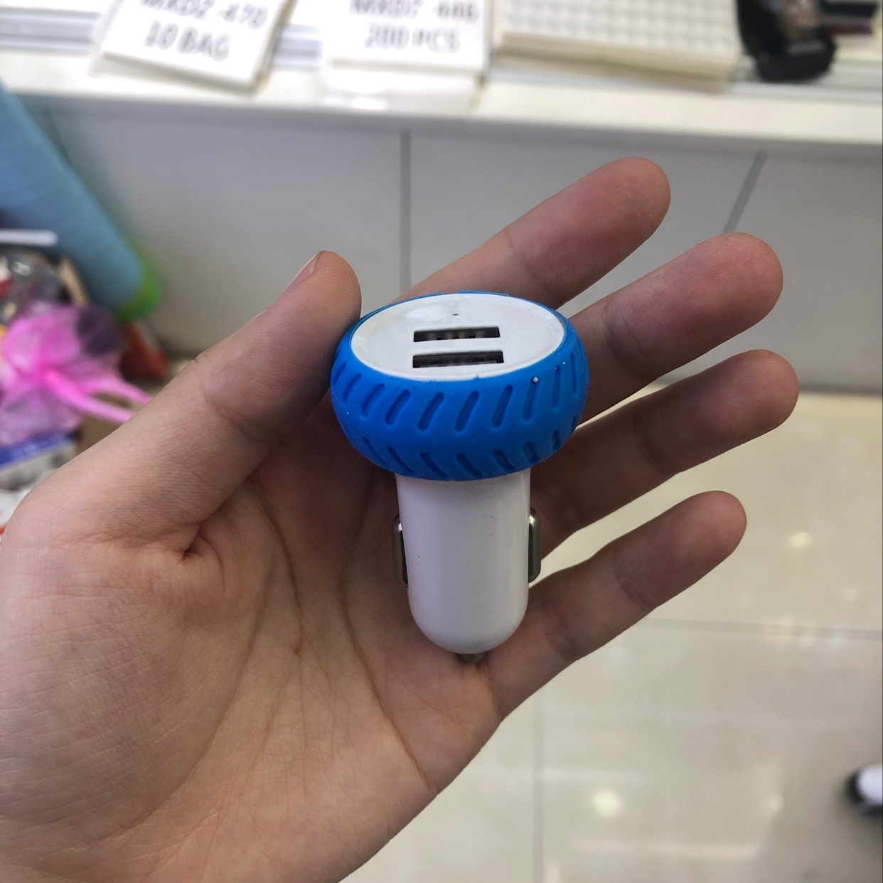 车轮车载充电器