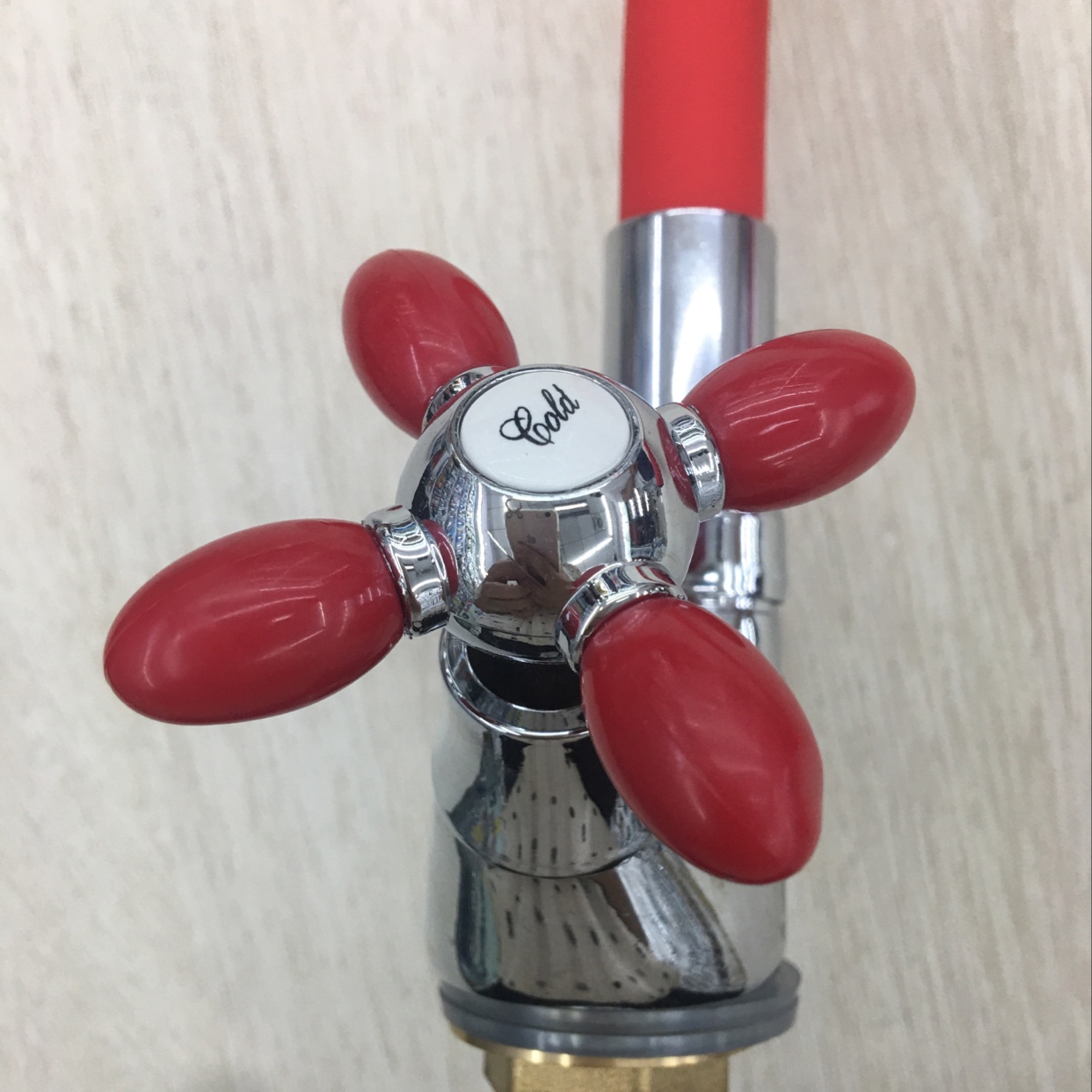 South American Dragon Head Application Scenario