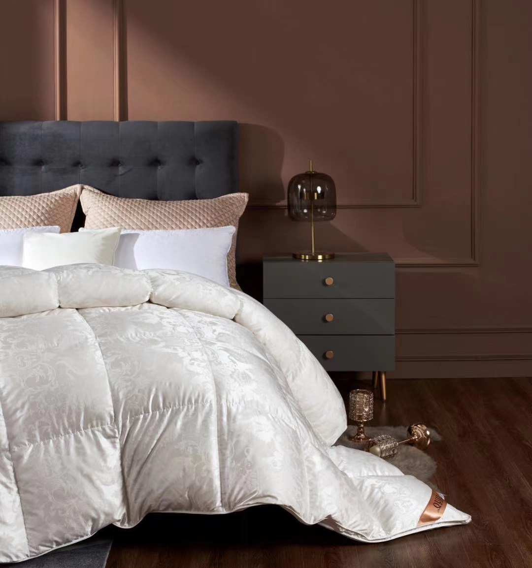High-quality goose down quilt imitating silk Specification image