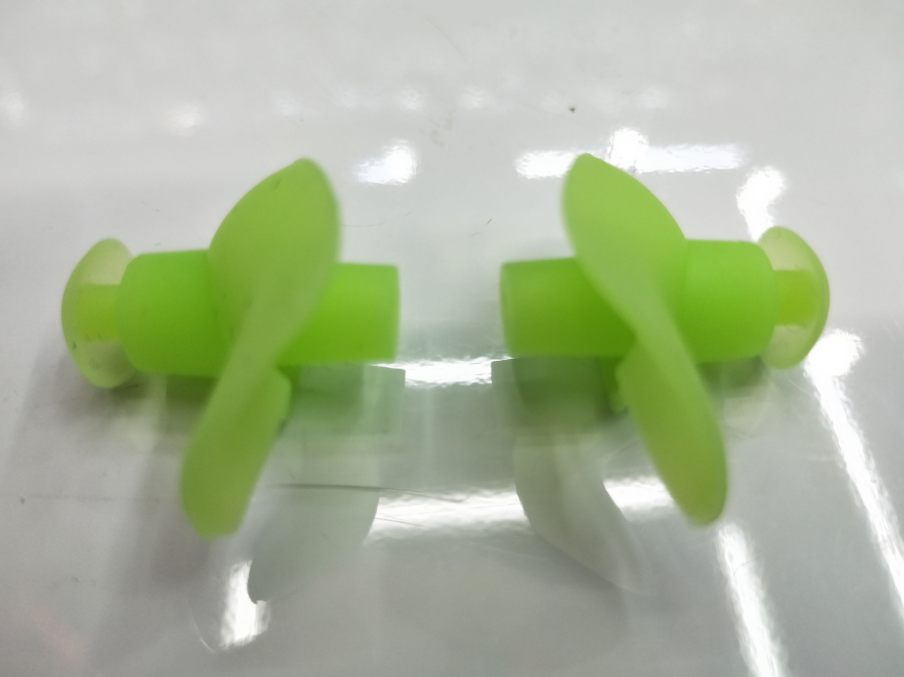 Factory direct flower ear silicone earplug swimming accessories wholesale NC6 flower earplug green details Picture