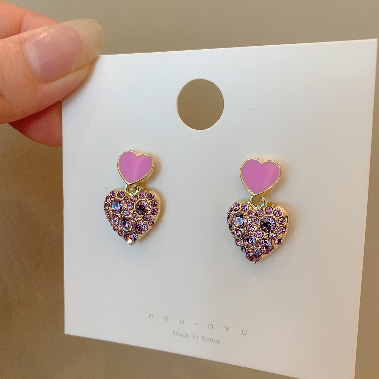 Heart-shaped stud earrings