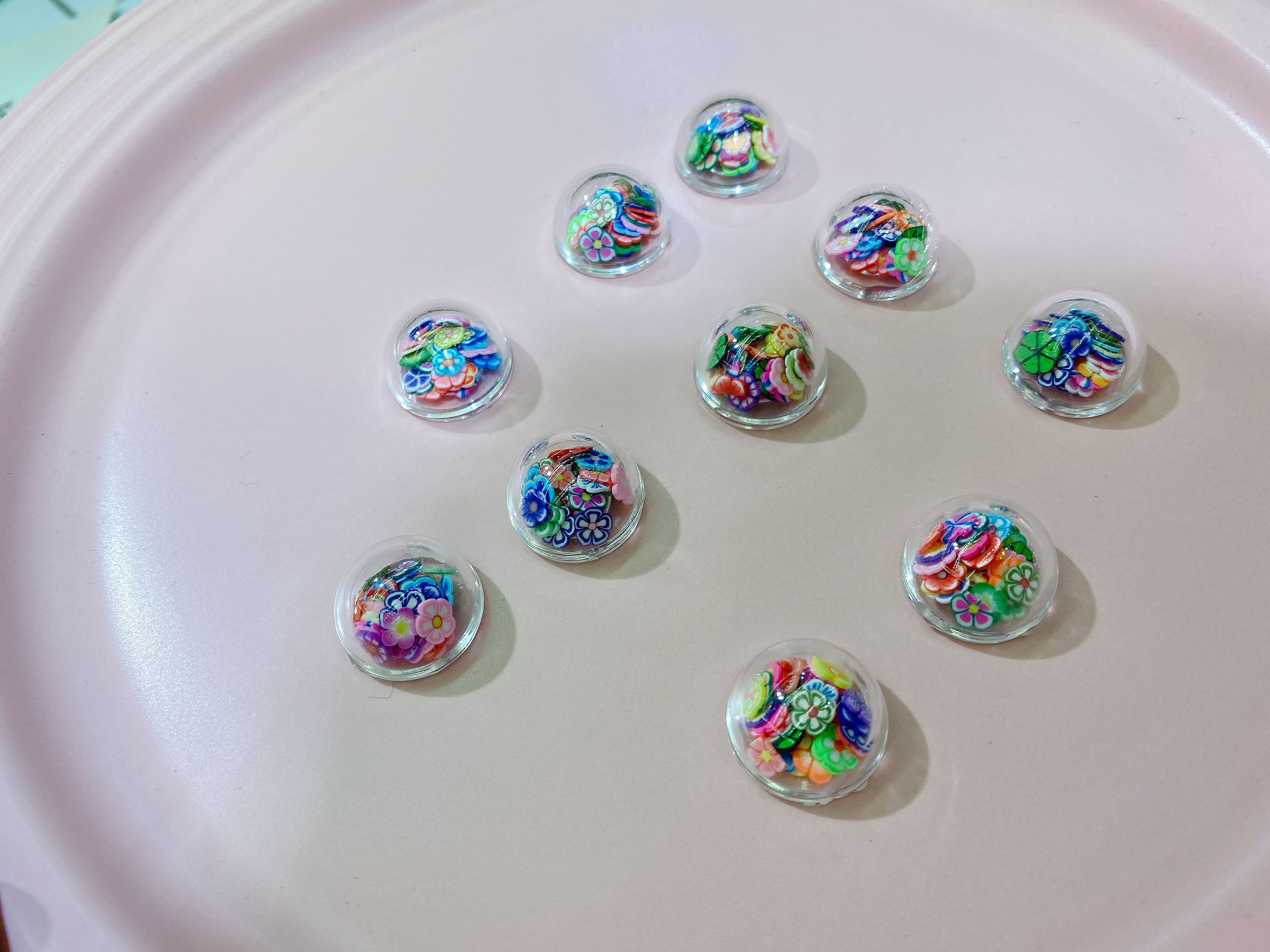 Acrylic semi-circular combination hair clip accessory Item Picture