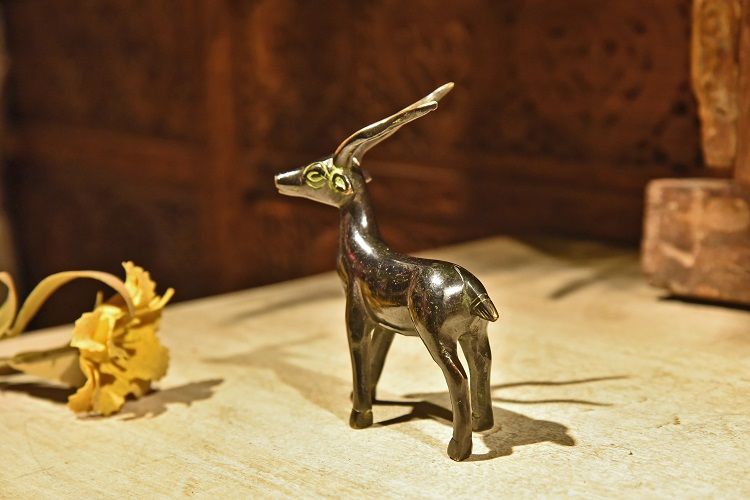 An Indian handcrafted copper deer details Picture