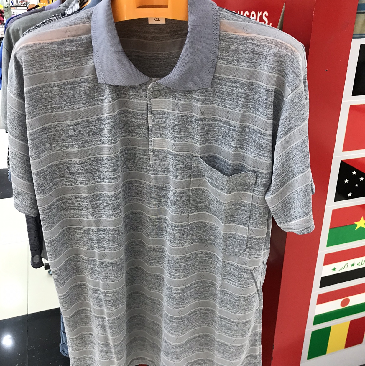 Men's lapel T-shirt