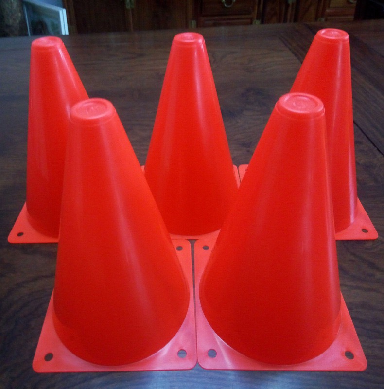 23Cm标准桶 路障生产批新款标志桶桶 路障筒 障碍锥路桩 足球训练装备器材详情图10