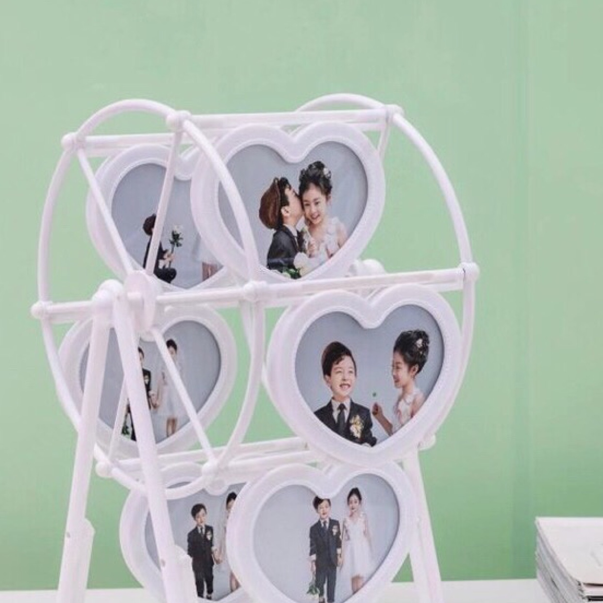 The ferris wheel thumbnail