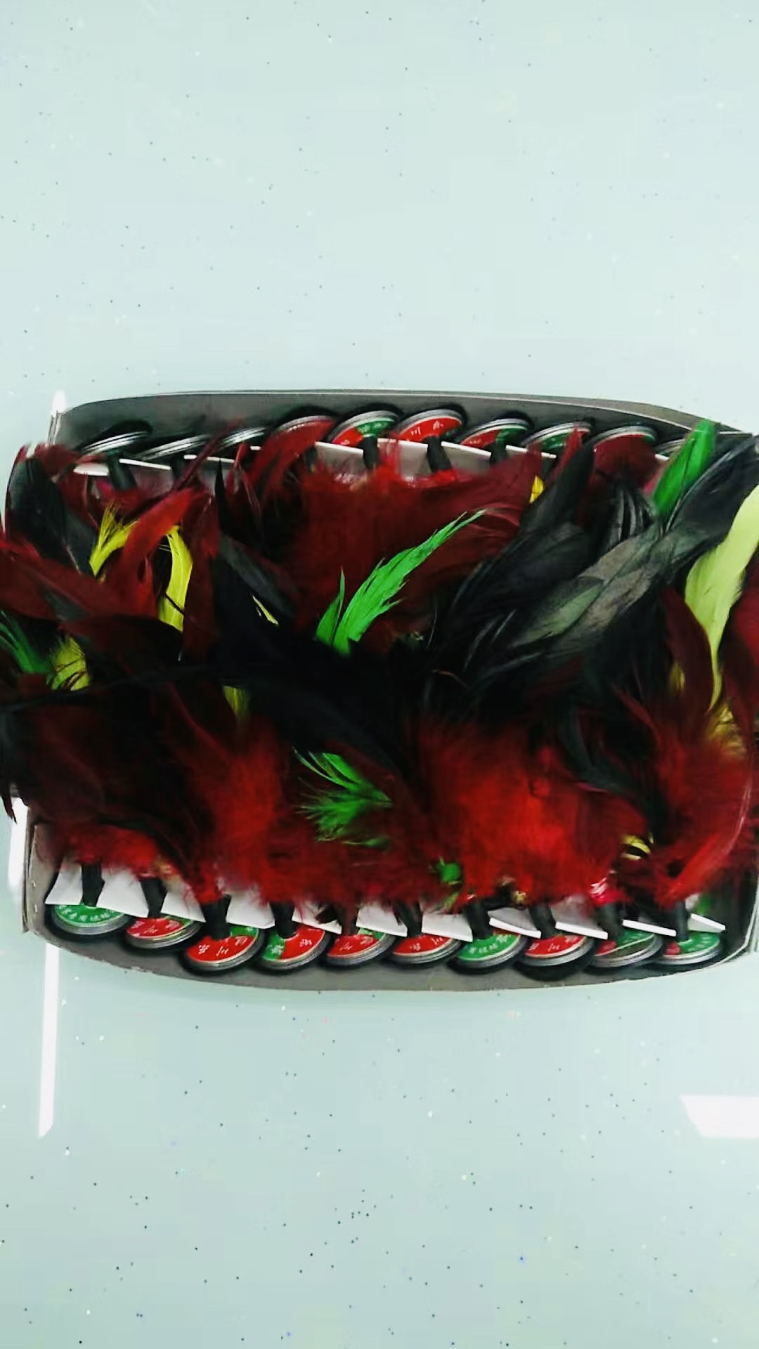 新款休闲健身鸡毛毽子批发创意耐踢耐用彩色尖毛毽子细节图