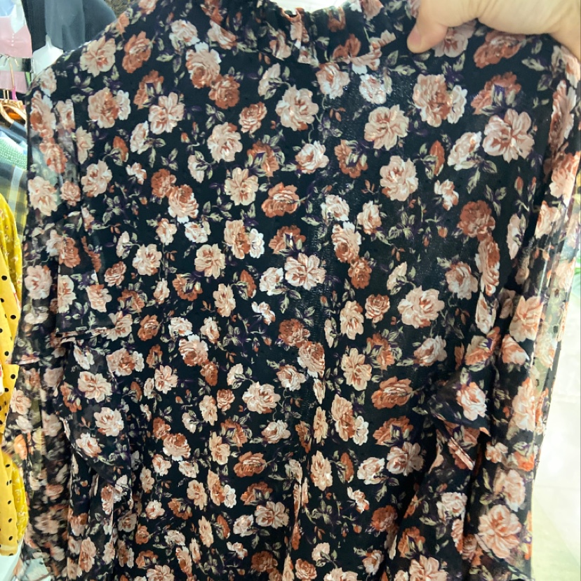 花色上衣