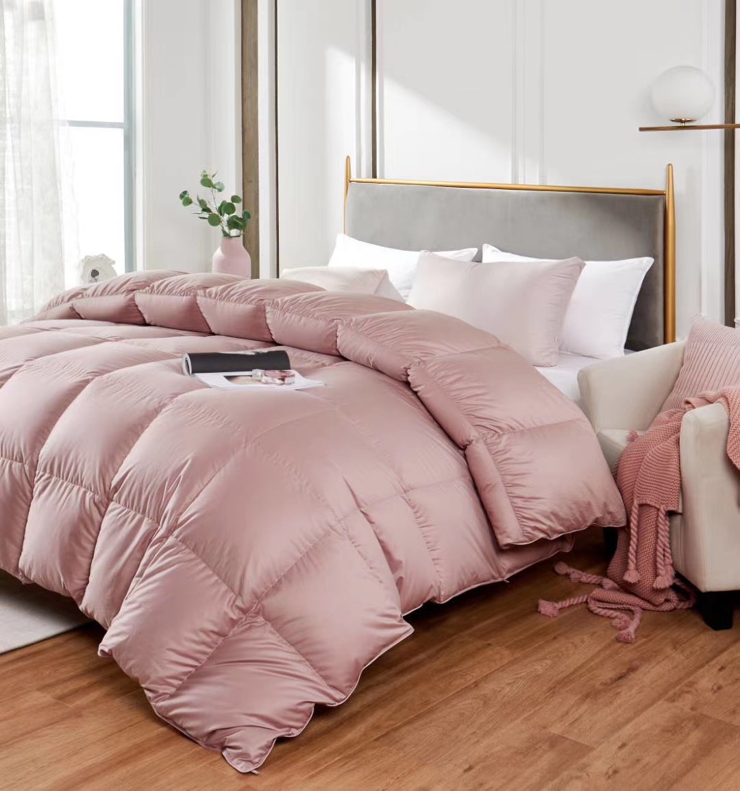 Romantic Locke goose down quilt undefined