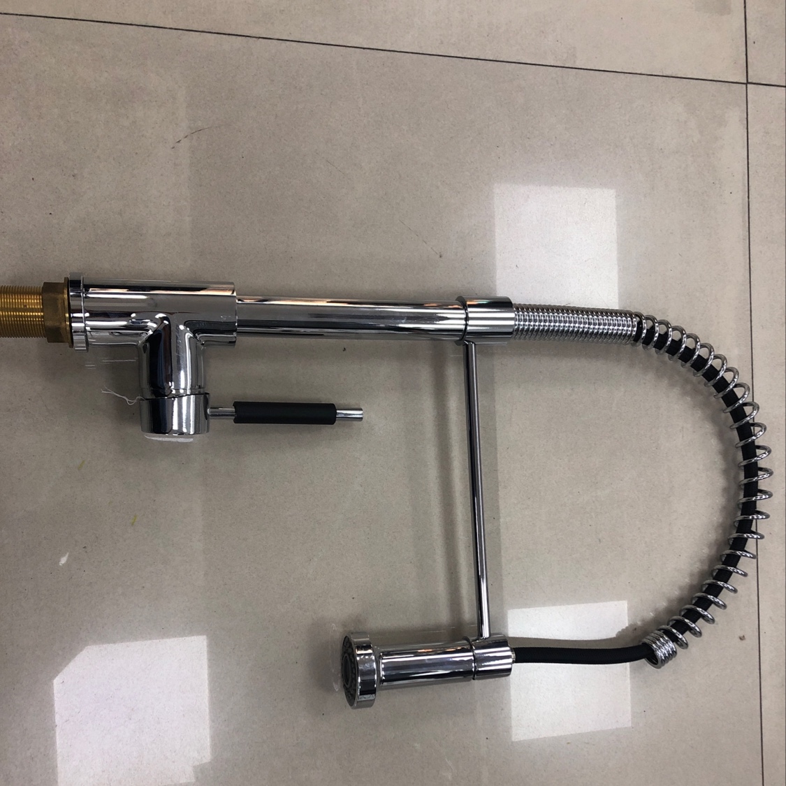 All-copper pull-out faucet