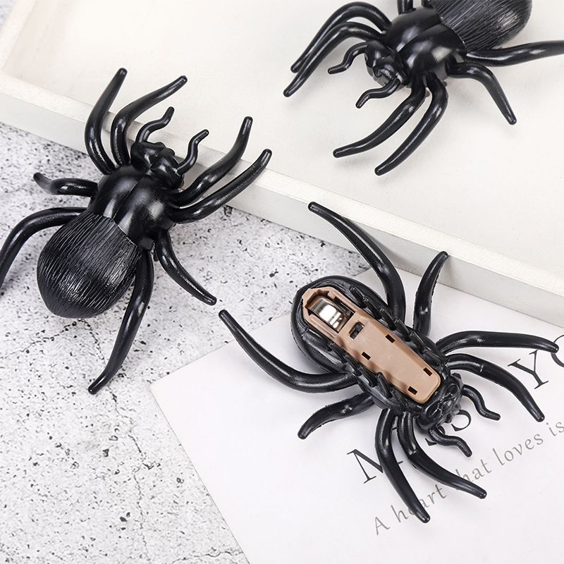 Factory direct sales of vibrating crawling spider new and unique toys, wholesale from Yiwu Application Scenario