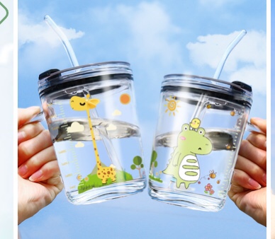 Glass graduated cup straw cup