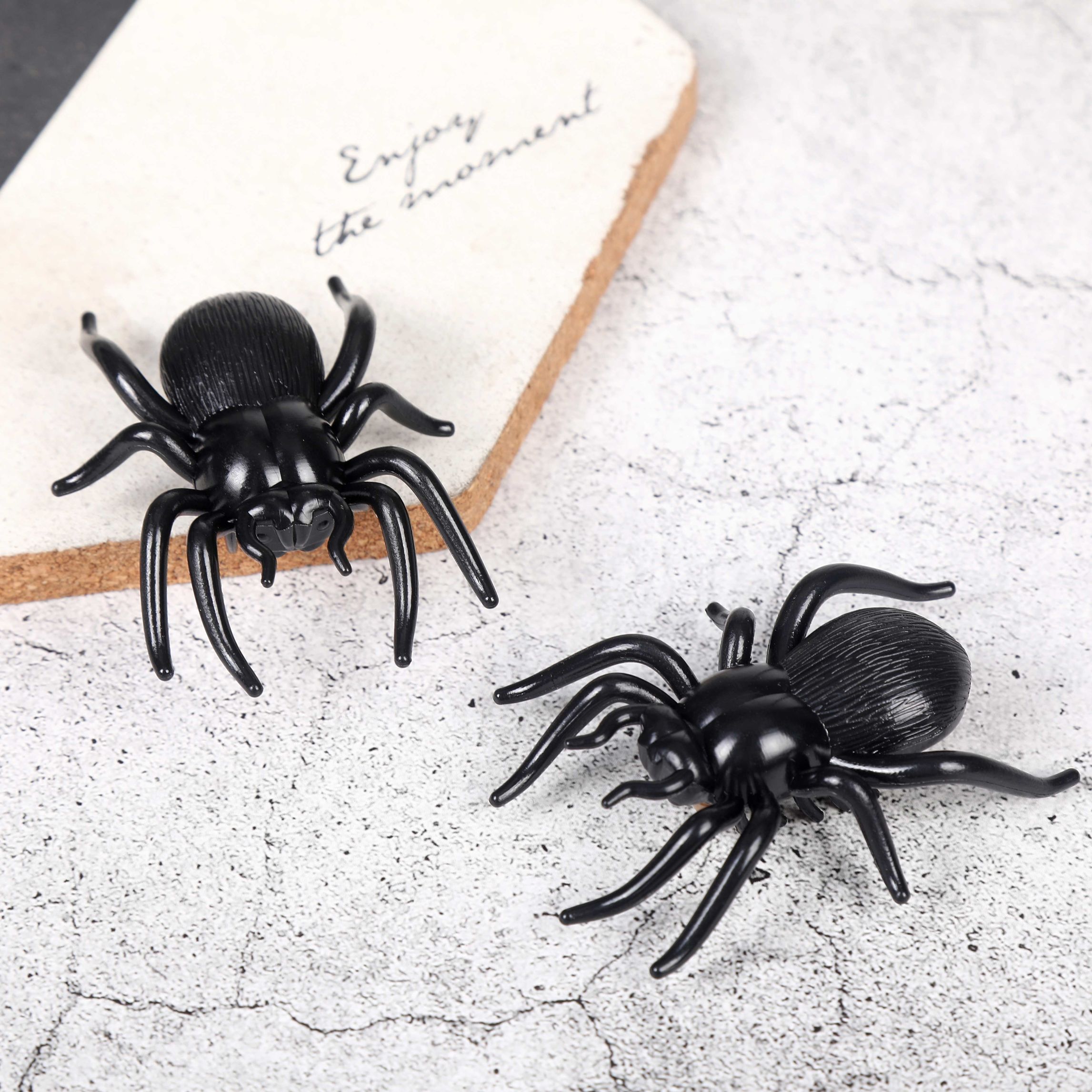 Factory direct sales of vibrating crawling spider new and unique toys, wholesale from Yiwu Specification image