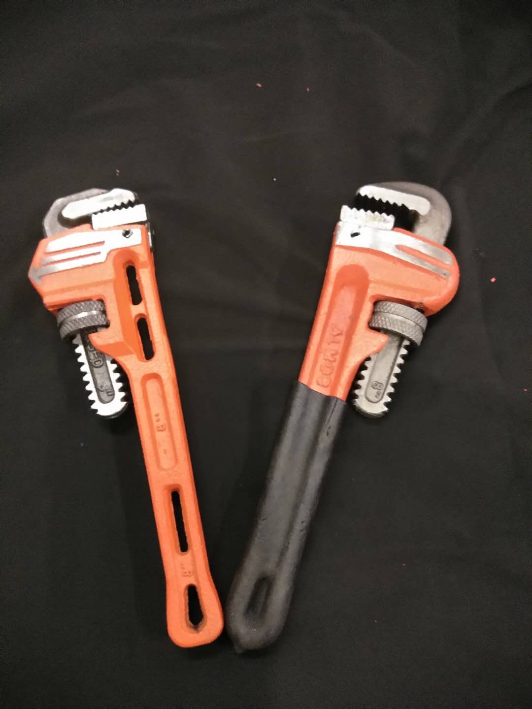 14-inch hardware tools, quick pipe wrench, pipe wrench, American heavy-duty plastic-coated pipe wrench, pipe repair wrench details Picture