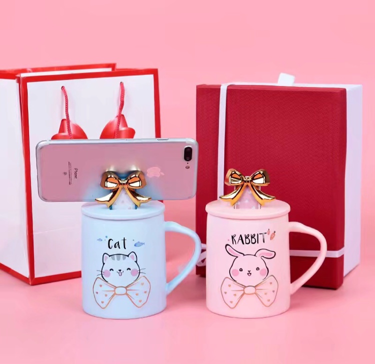 The gift box contains the cute animal ceramic cup stereo mobile phone bracket cover mugs thumbnail
