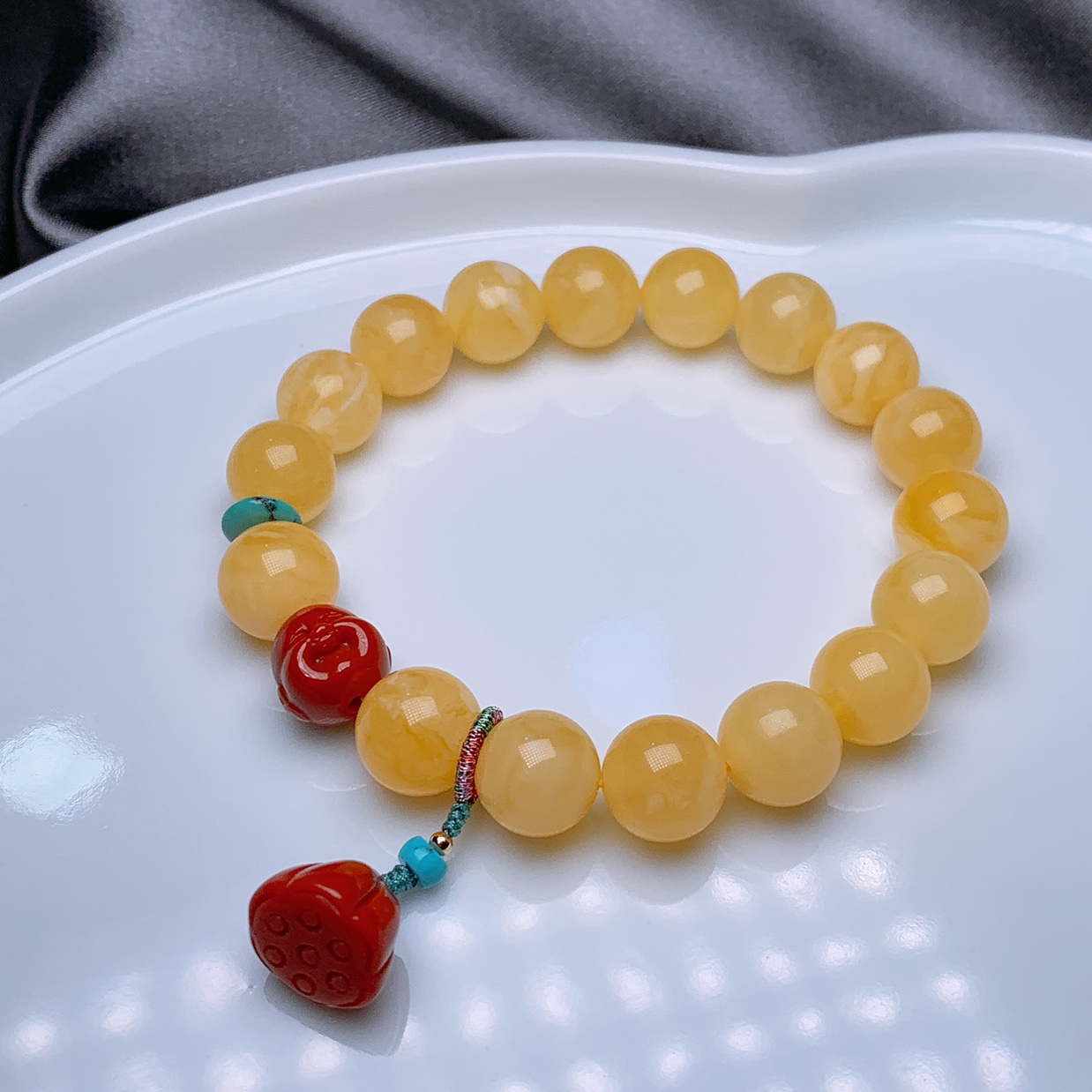 11mm natural chicken fat yellow beeswax bracelet