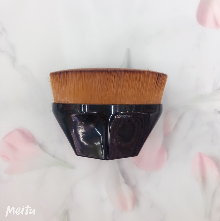 55号魔术粉底刷花瓣无痕化妆刷便携粉底化妆刷美妆工具