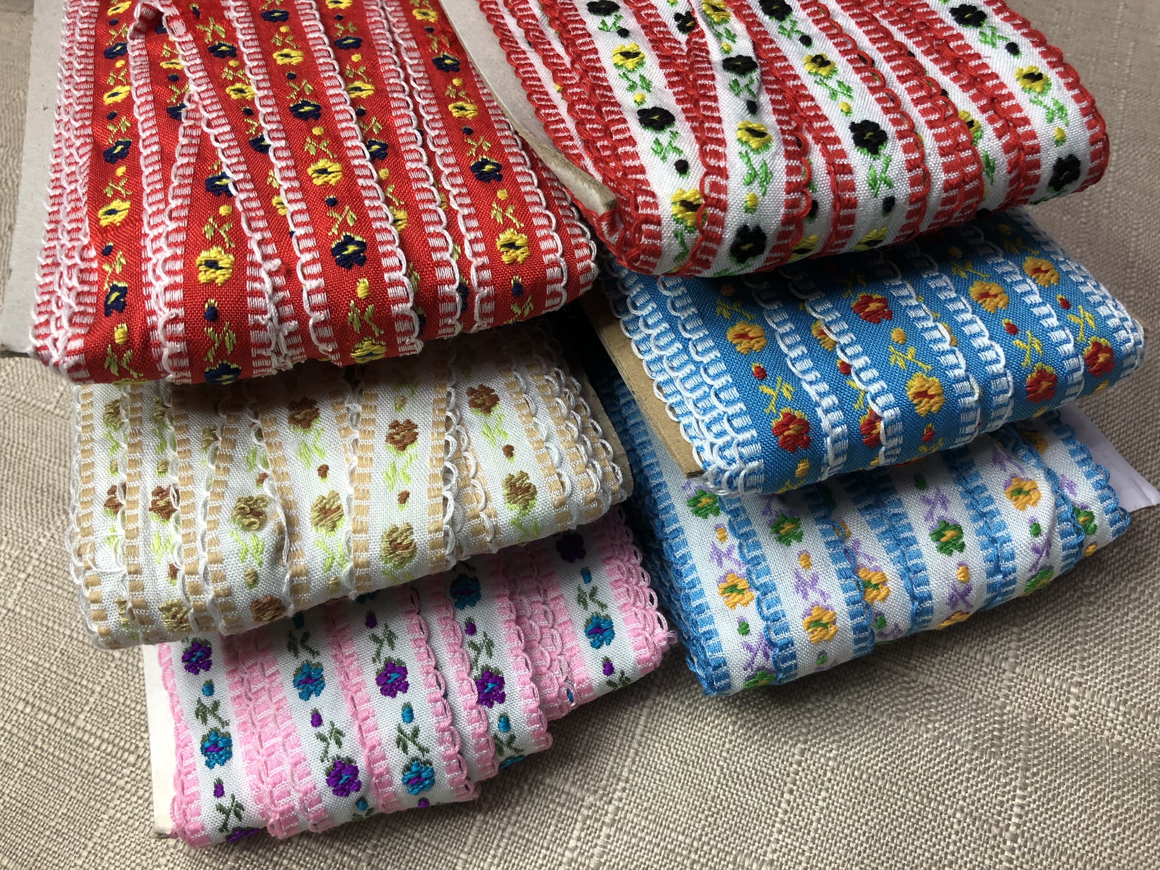 织带/提花织带/织带辅料/吧唧/蝴蝶结产品图