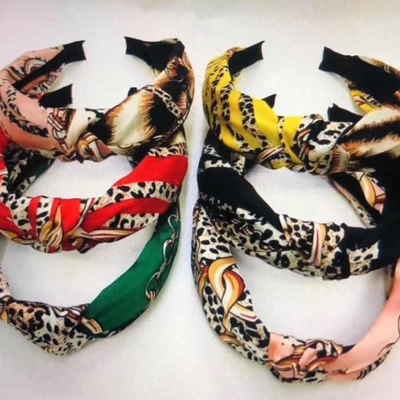 2020 Autumn New Wide Edge Flower Cloth Knotted Headband Accessories Korean Style Pattern Single Hair Accessories Manufacturers Wholesale
