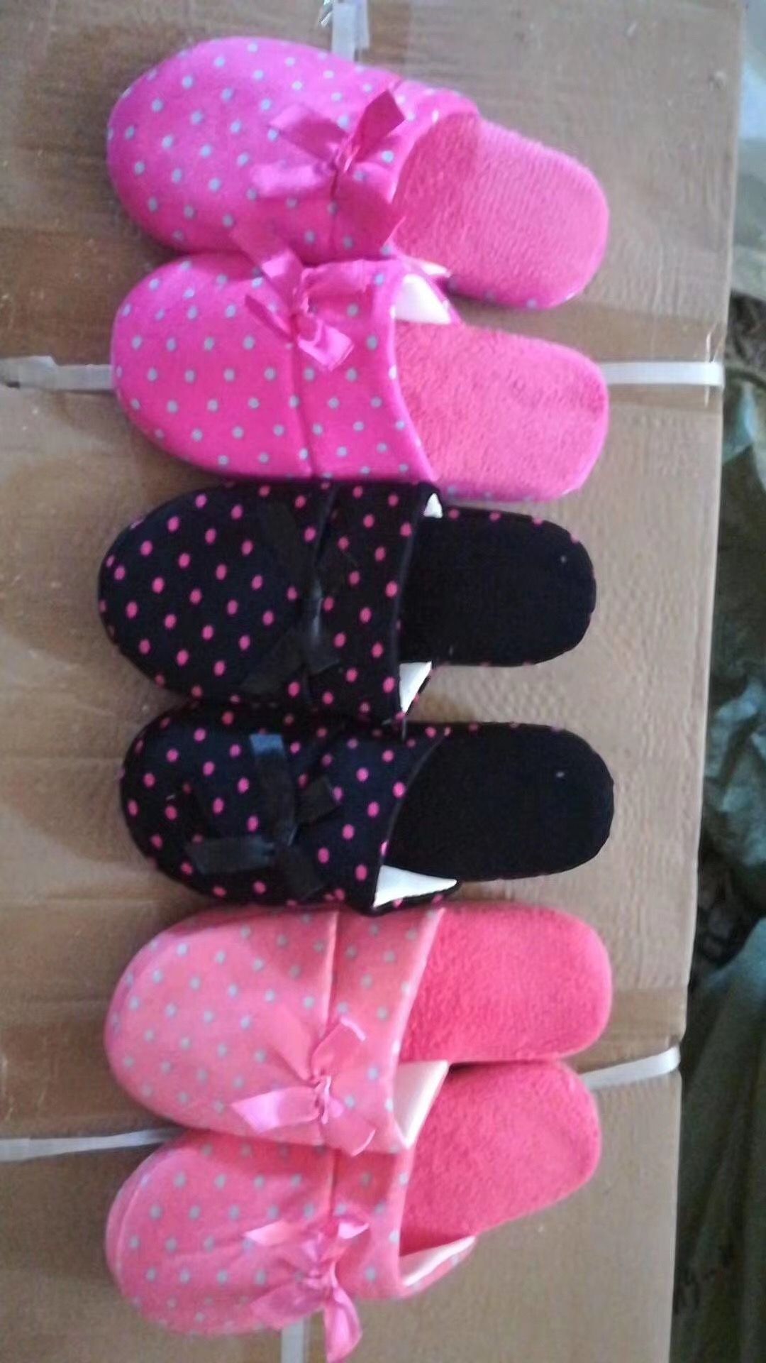 Lisheng Shoe Industry 1l wholesale slippers for export, autumn and winter home slippers, anti-slip new style slippers for export wholesale