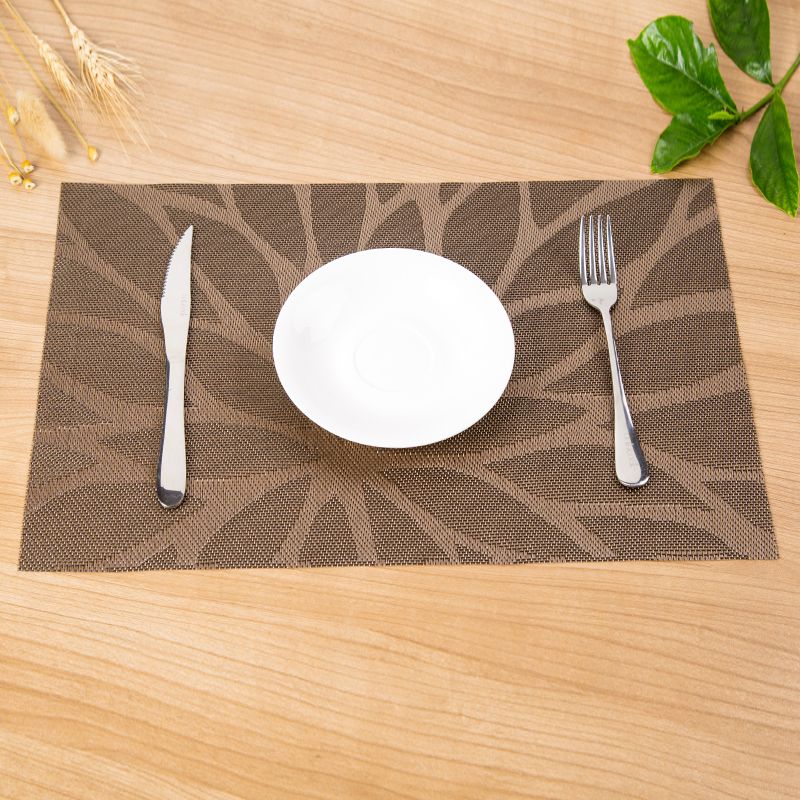 New PVC anti-slip and heat-insulating mat, European-style Western placemats, mesh jacquard placemats pic 4