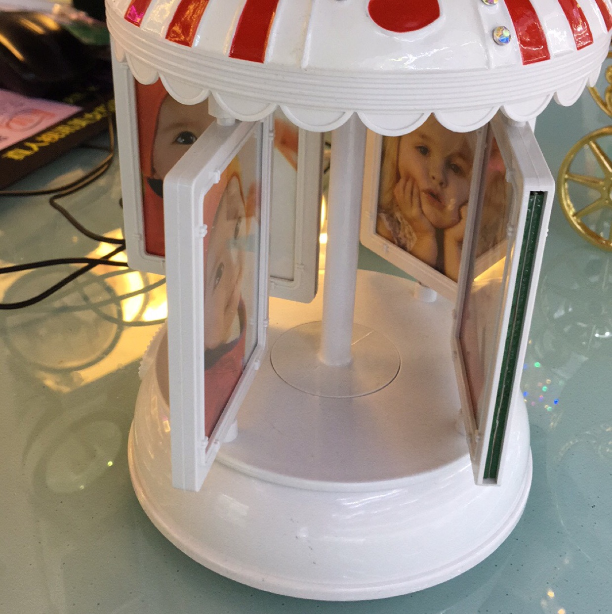 Music box thumbnail