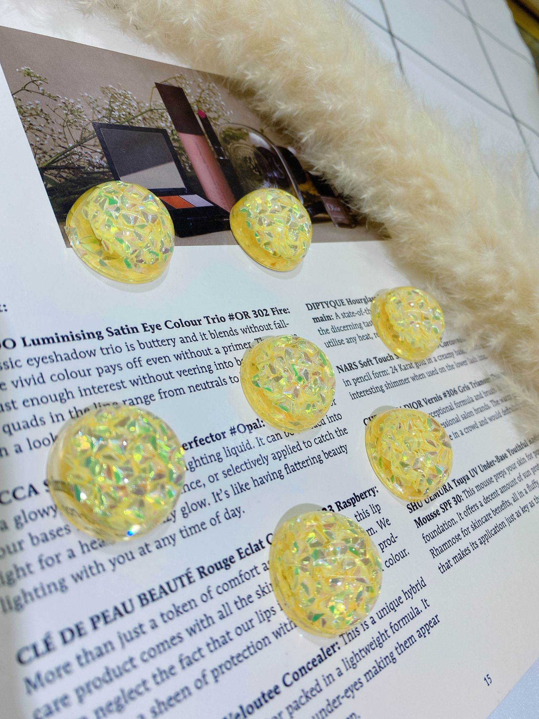 Acrylic half-sided round frozen oil sequin children's hair clip accessory detail image 3