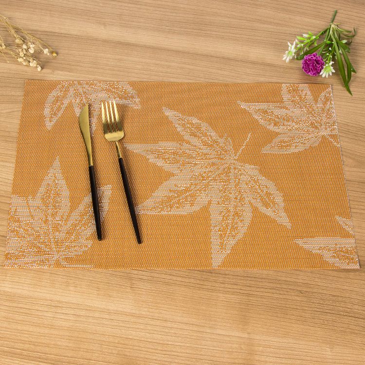 New PVC anti-slip and heat-insulating mat, European-style Western placemats, Maple Leaf series placemats detail image 3